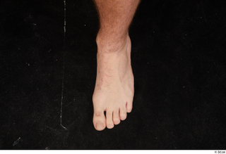 Albin foot nude 0003.jpg